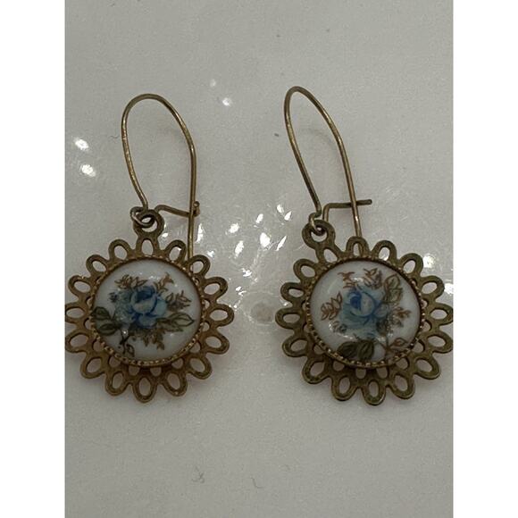 Pretty Vintage 1960s Blue Rose Flower Painted on Ceramic Dangle Hook Earrings - Picture 1 of 5